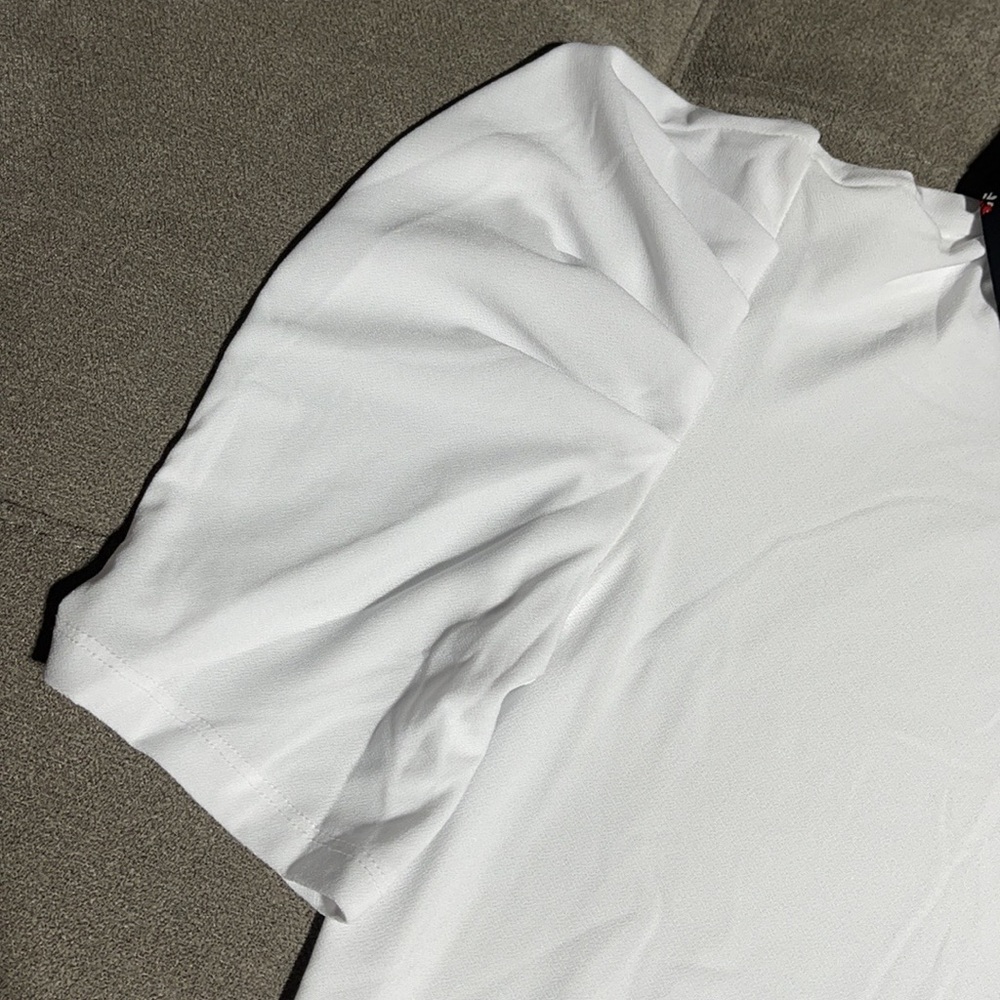 🥰🥰CeCe Collared Puff Sleeves Blouse🥰🥰 - Picture 2 of 9